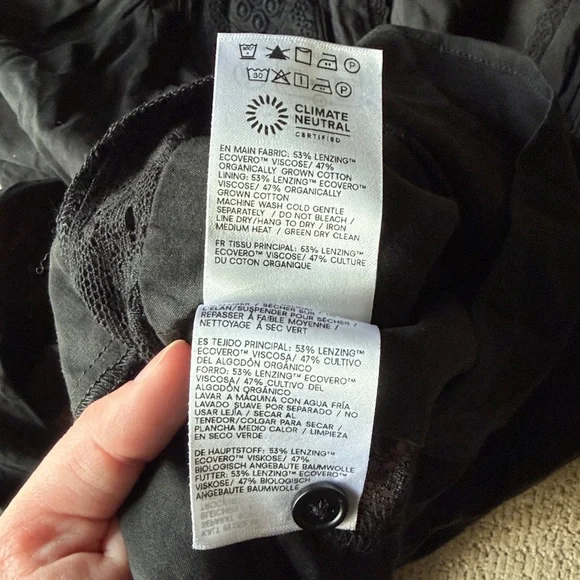 Reformation Meadowlark Top - Picture 7 of 9